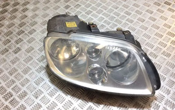 Volkswagen Touran I Headlight/headlamp 0301205602