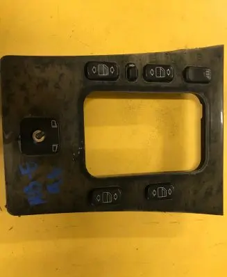 Mercedes-Benz E AMG W210 Electric window control switch