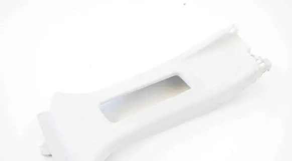 (B) pillar trim (bottom)