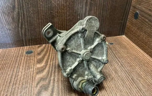 Volkswagen Transporter - Caravelle T5 Vacuum pump 722300220 076145100
