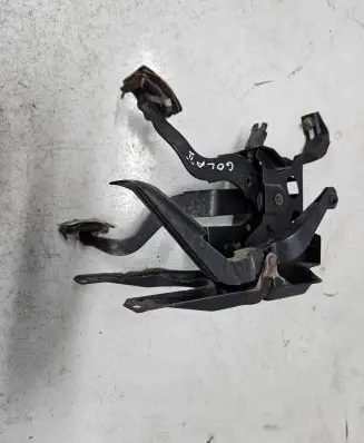 Volkswagen Golf II Pedal assembly 