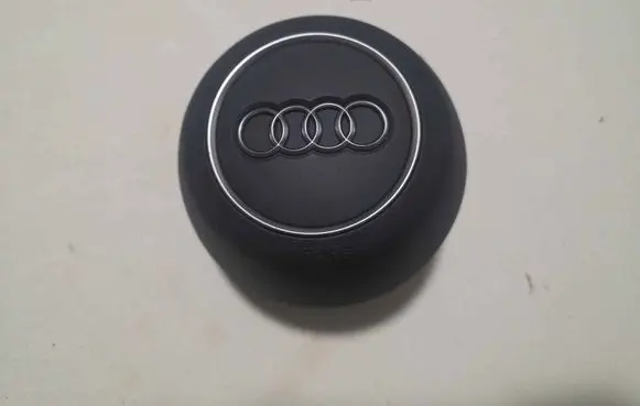 Audi A3 S3 8V Steering wheel airbag 8V0880201CA