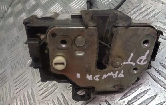 Fiat Panda II Rear door lock