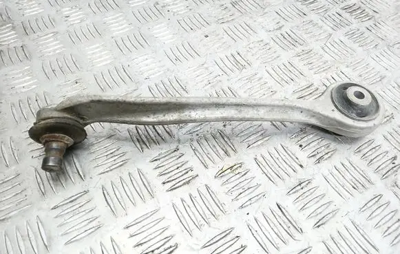 Volkswagen PASSAT B5.5 Front lower control arm/wishbone 