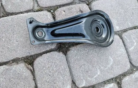 Toyota Highlander XU70 Front suspension camber bolt 