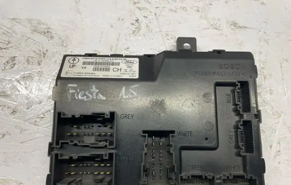 Ford Fiesta Alarm control unit/module AV1T15K600CH 116RA000084 030573734302