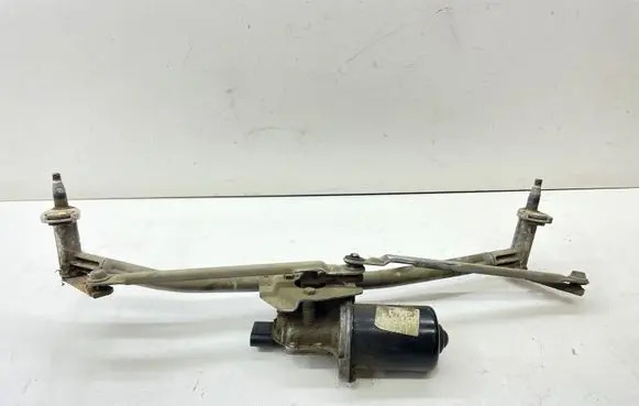 Audi A3 S3 8L Front wiper linkage and motor