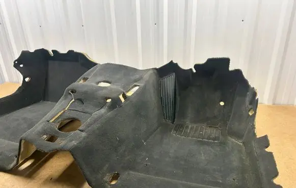 BMW 3 E46 Front floor carpet liner 51477010936 7010936