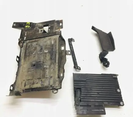 Peugeot 308 Battery box tray 