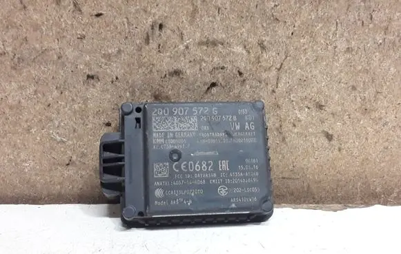 Volkswagen Golf VII Distronic sensor radar 2Q0907572G