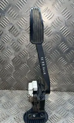 Volvo XC70 Accelerator throttle pedal 30636003 6pv00853700