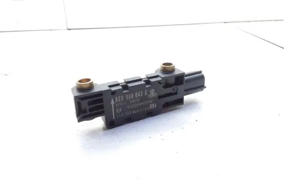 Audi A4 S4 B7 8E 8H Airbag deployment crash/impact sensor 011224 8E0959643B
