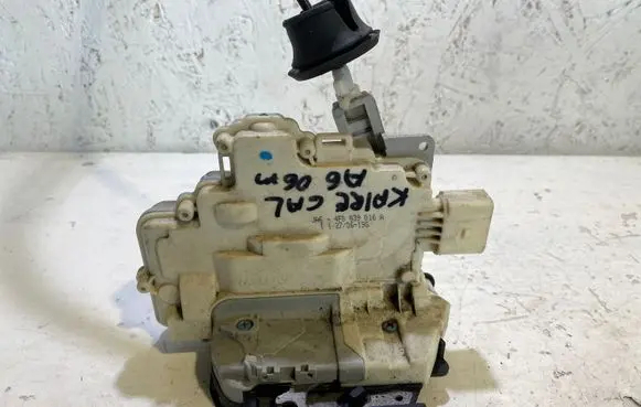 Audi A6 S6 C6 4F Rear door lock 4F0839016A