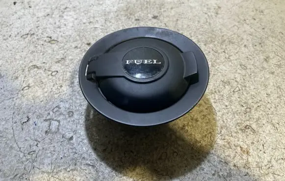 Dodge Challenger Fuel tank cap trim 68086353
