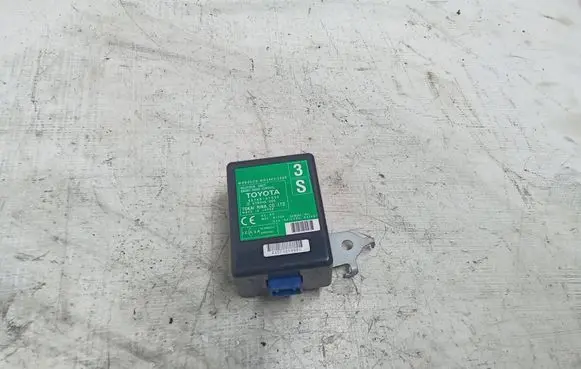 Toyota Prius (XW30) Door central lock control unit/module 61B445000 8974047030