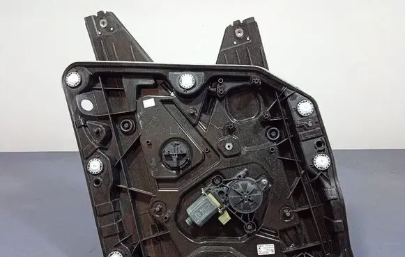 Skoda Octavia 985 Front door window regulator with motor 5E3837655