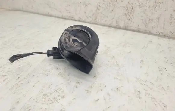 Volkswagen PASSAT B6 Horn signal 3C0951223