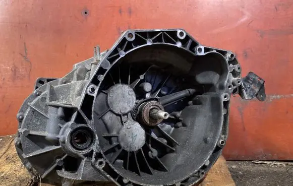 Renault Espace IV Manual 6 speed gearbox CEPKG9T