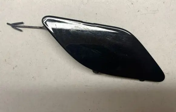 Opel Insignia A Front tow hook cap/cover 13487419