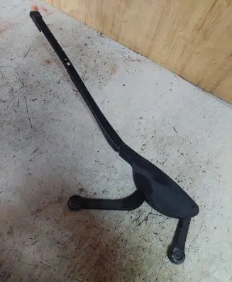 BMW 5 E39 Front wiper blade arm 102087 AC47000