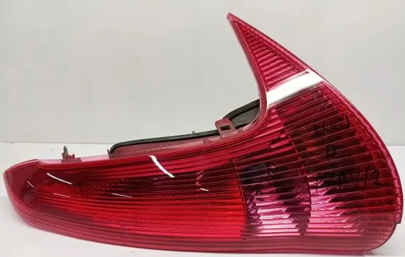 Peugeot 206 Rear/tail lights