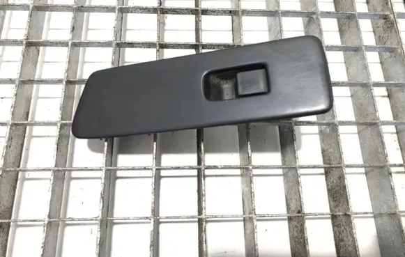 Subaru Forester SF Electric window control switch