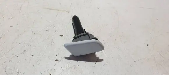 Mitsubishi ASX Headlight washer spray nozzle 67106L