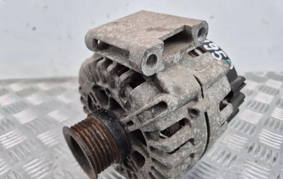 Mercedes-Benz Sprinter W907 W910 Generator/alternator A0009068404