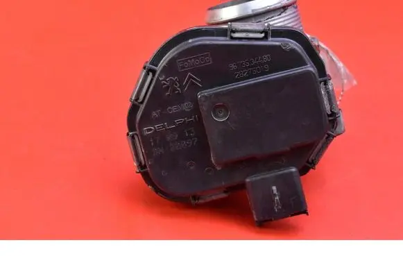 Peugeot 2008 I Throttle body valve 9673534480