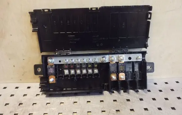 Jaguar XF X260 Fuse box set GX6314516