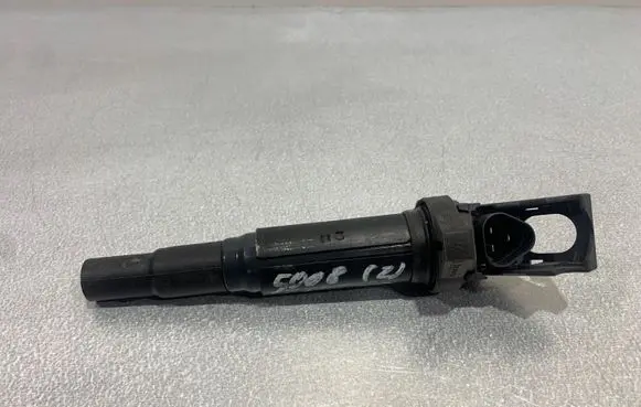 Peugeot 5008 High voltage ignition coil 9807841880