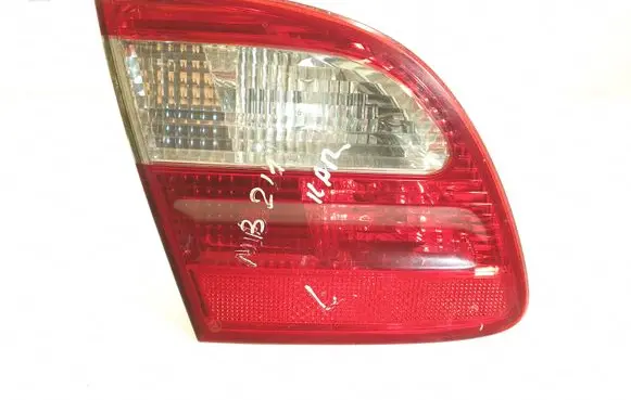 Mercedes-Benz E W211 Tailgate rear/tail lights A2118201364