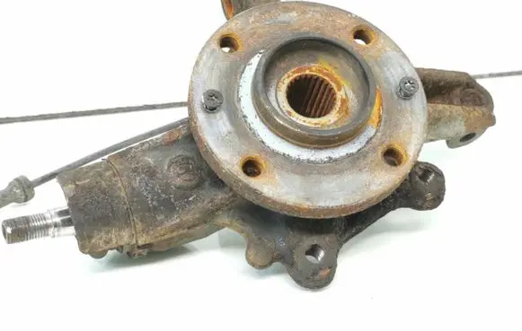 Peugeot 308 Front wheel hub spindle knuckle