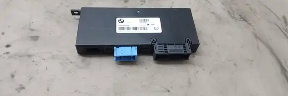 BMW 5 F10 F11 Gateway control module 9267514 113642 8G0887123