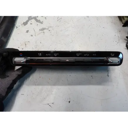 Mercedes-Benz A W177 Climate control unit A2479056503