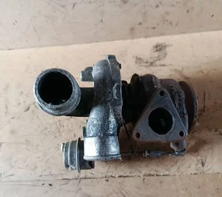 Mercedes-Benz Vito Viano W638 Turbo A6110961399