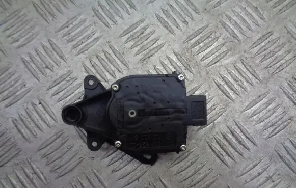 Skoda Octavia Mk1 (1U) A/C air flow flap actuator/motor 1J0907511