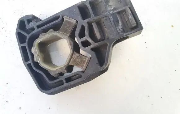 BMW 5 F10 F11 Radiator mount bracket 757524703