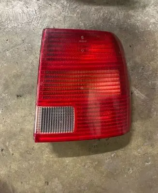 Volkswagen PASSAT B5 Rear/tail lights 3B5945096F