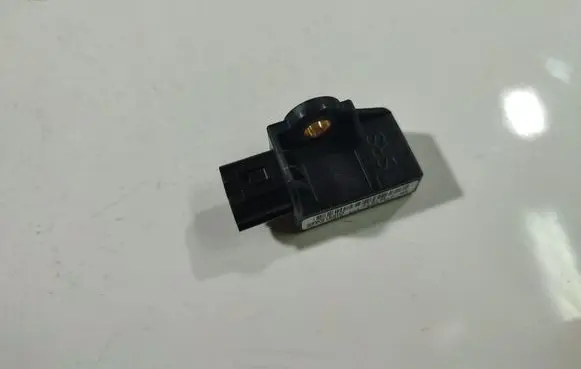 Honda Civic Airbag deployment crash/impact sensor G0WB1KXXHX