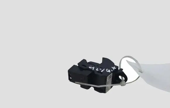 Volvo V70 Electric window control switch 3077372