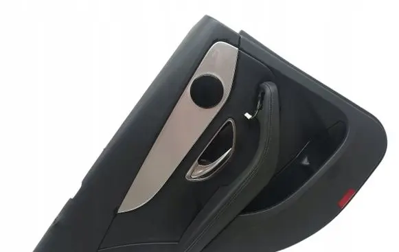 Mercedes-Benz C W205 Front door card panel trim