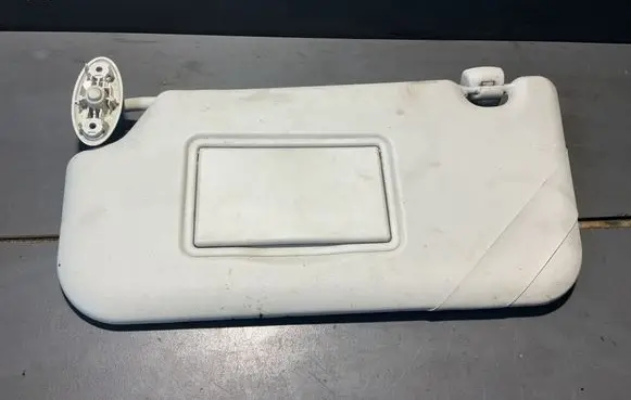 Ford Focus Sun visor 