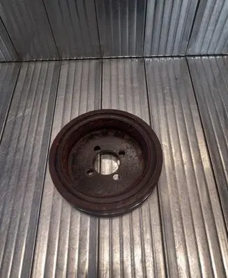 BMW 1 E81 E87 Crankshaft pulley