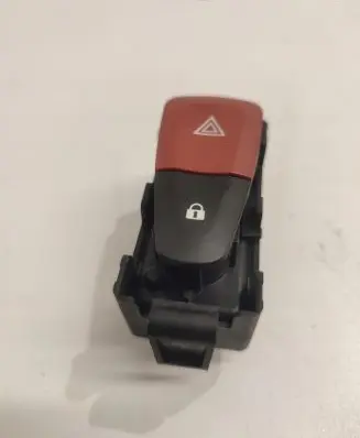 Renault Fluence Hazard light switch