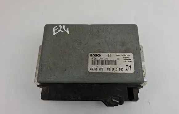 Saab 900 Engine control unit/module ECU 4661922 0261204399