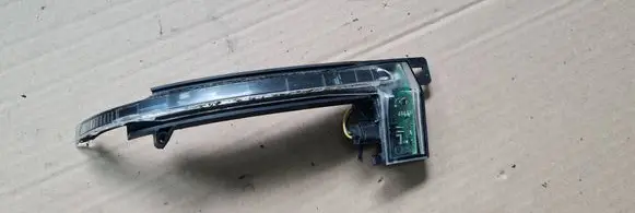 Audi A4 S4 B8 8K Mirror indicator light 8K0949101 00960901