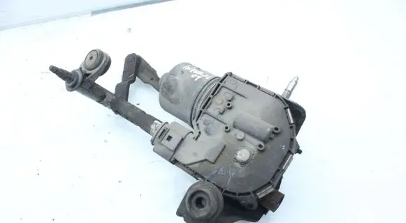 Seat Altea XL Front wiper linkage and motor 5P0955024D