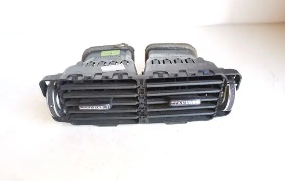 Jaguar XF Rear air vent grill LRGJBD500220PUY