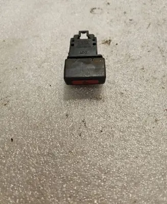 Subaru Forester SF Hazard light switch